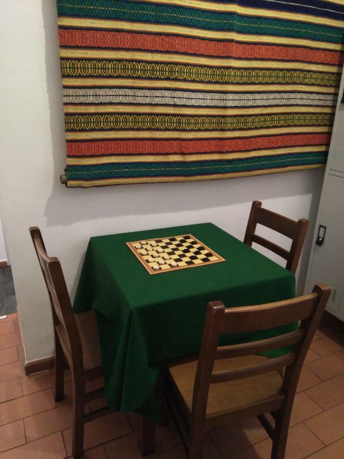 Hostel Raymundo ايفورا المظهر الخارجي الصورة